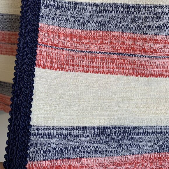 Tahari Women Tweed Stripe Long Blazer Size 6P Prtiotic Old Money Mid Length - Picture 4 of 10